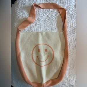 NEW GYTO Smiley Face Knit Tote Bag